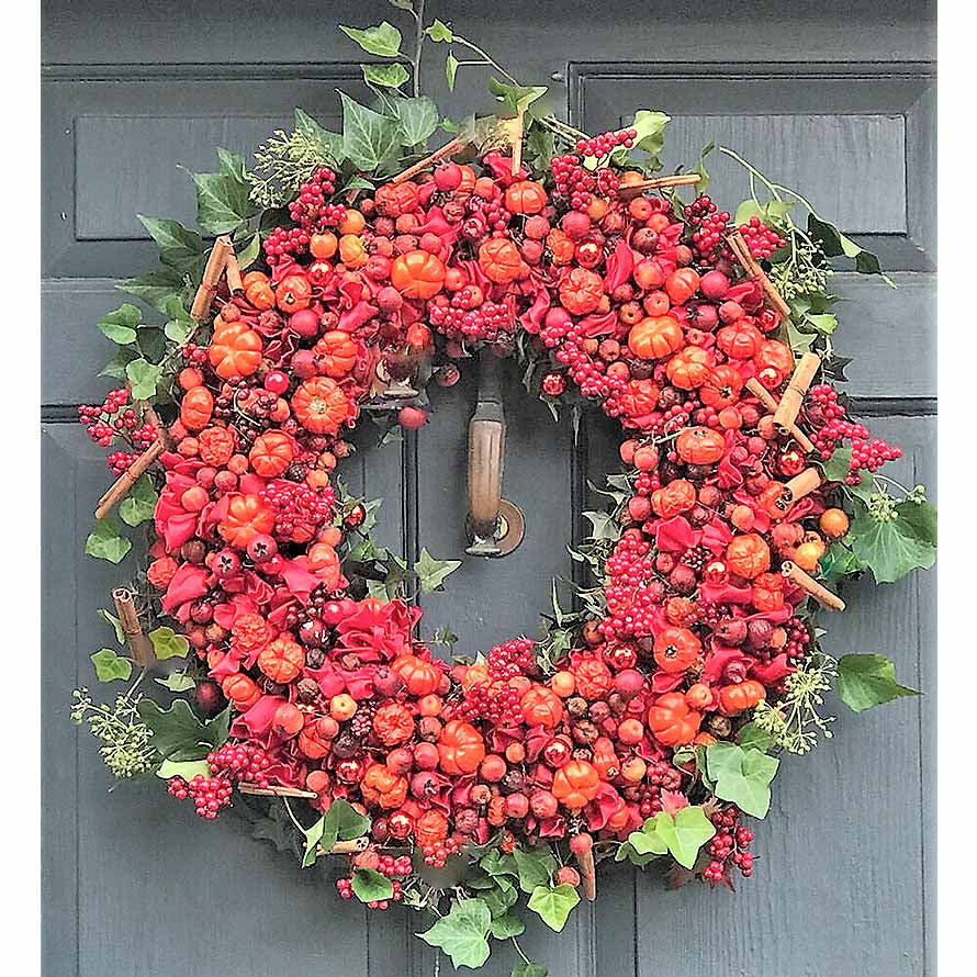 Reinvent Wreaths like Laura Dowling in 8 Steps
