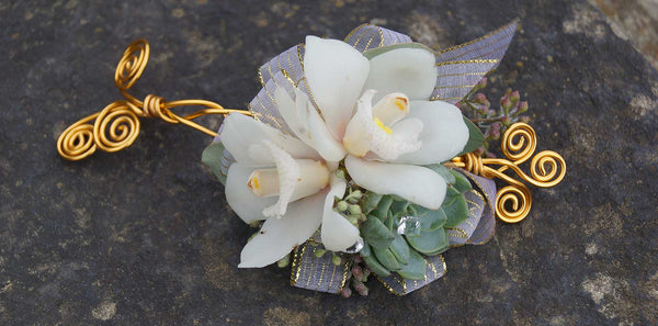 'One-size-fits-all' wrist corsage is Most Inspirational Corsage Design
