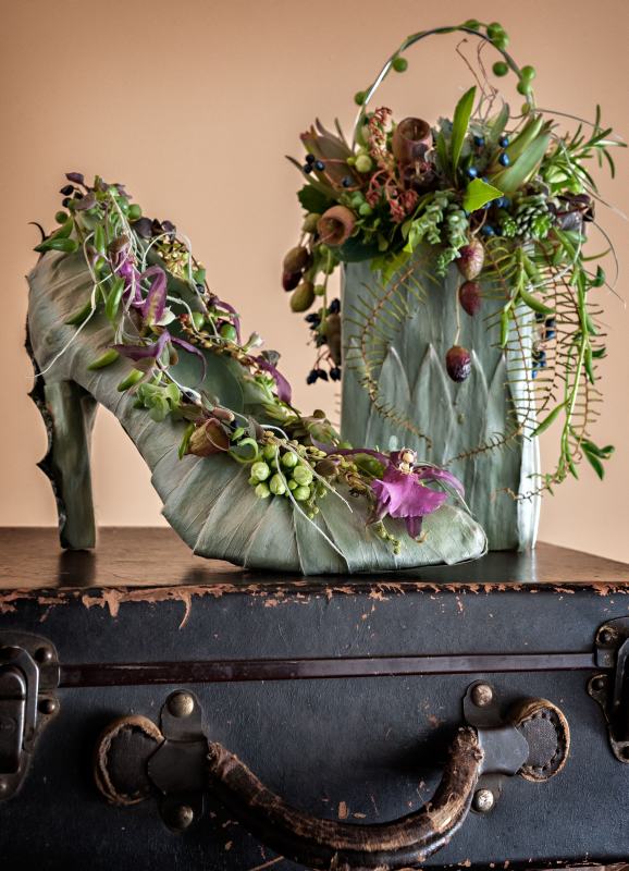 Designing Botanical Shoes and Purses with Franςoise Weeks