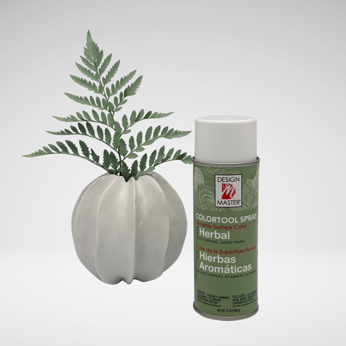 Herbal_LeatherLeaf.jpg__PID:ef2da89a-ba8e-42a4-89fc-6d361cff62b2