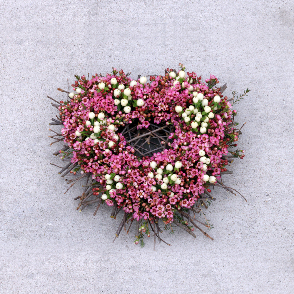 OASIS® Mache Open Heart - Oasis Floral Products NA